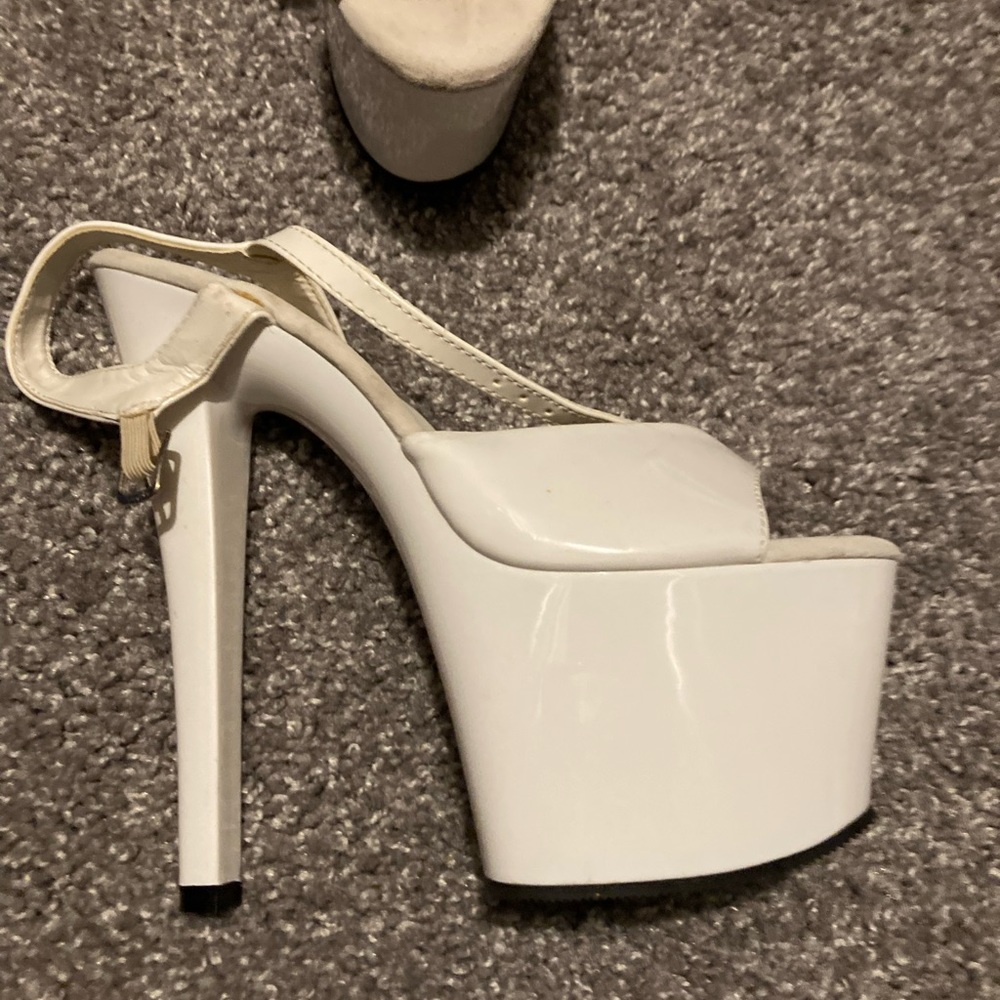 Pleaser platform white shoes